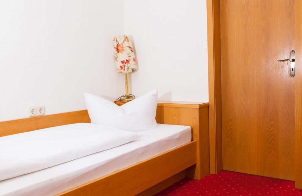 Gasthaus Zur Post Waal Экстерьер фото